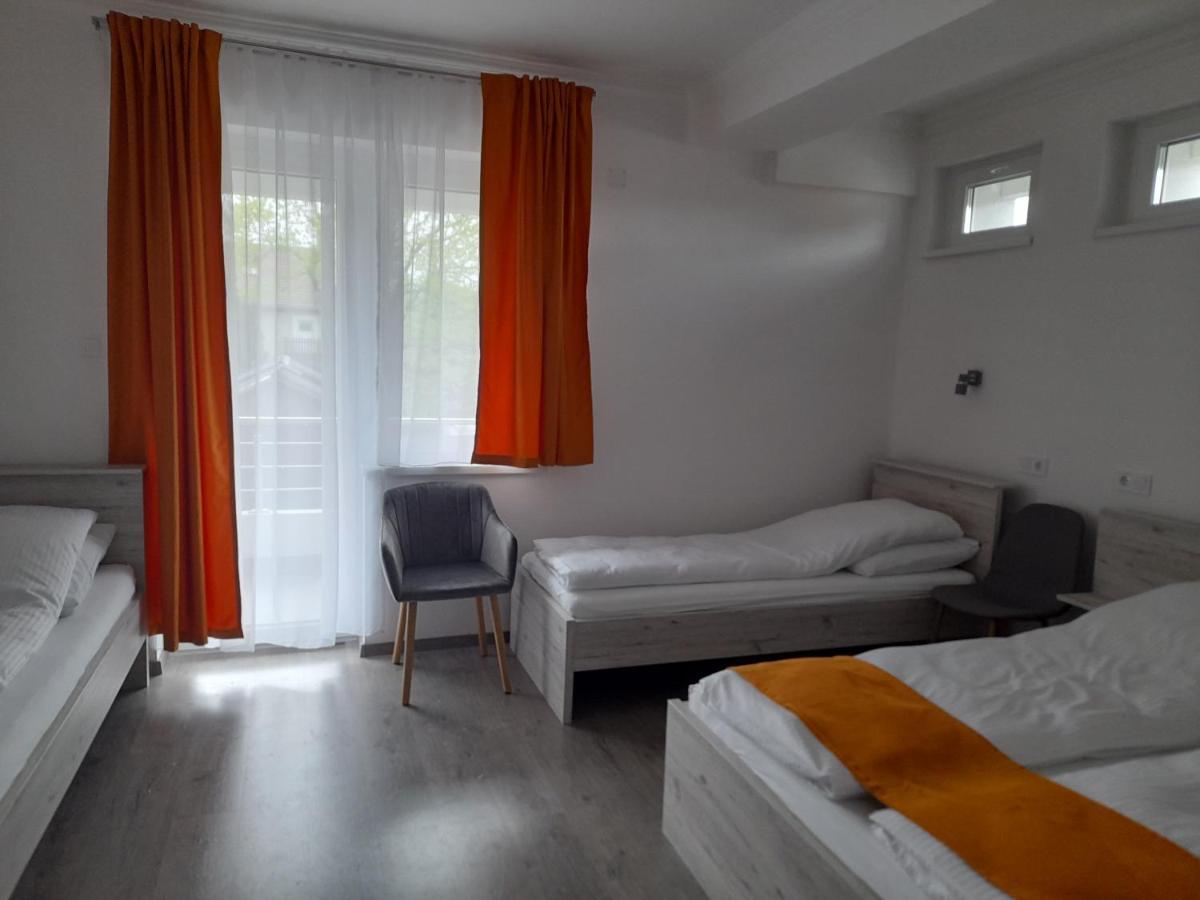 ハイデゥソボスロー Orion Panzio Bed & Breakfast エクステリア 写真