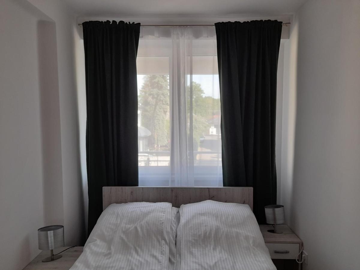 ハイデゥソボスロー Orion Panzio Bed & Breakfast エクステリア 写真